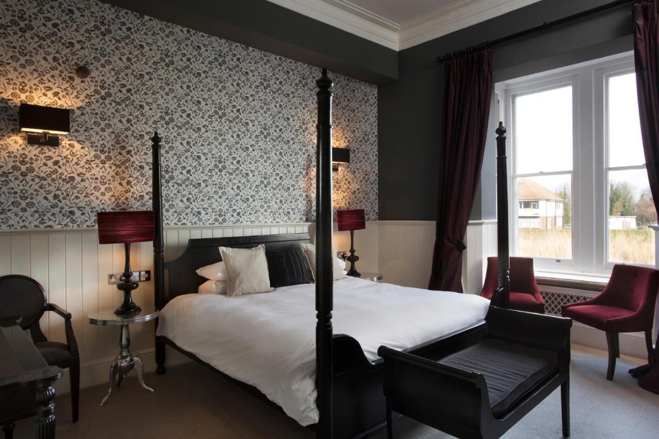 The Bell Hotel 샌드위치 외부 사진