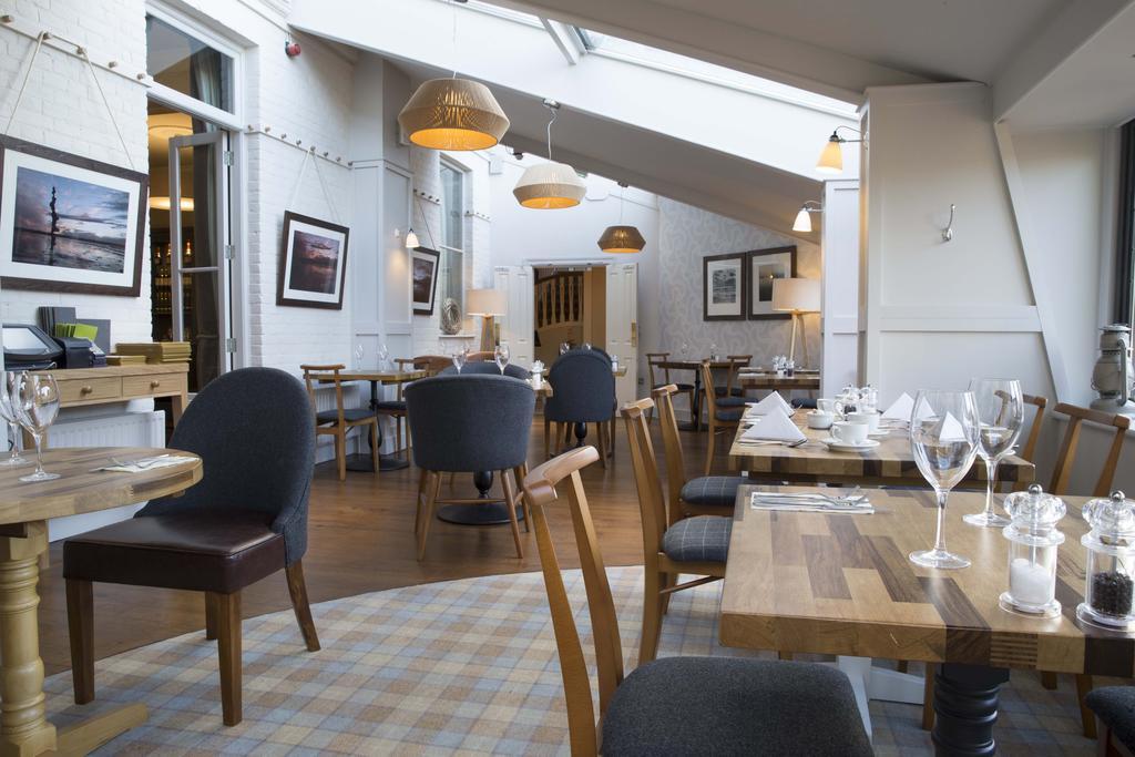 The Bell Hotel 샌드위치 외부 사진