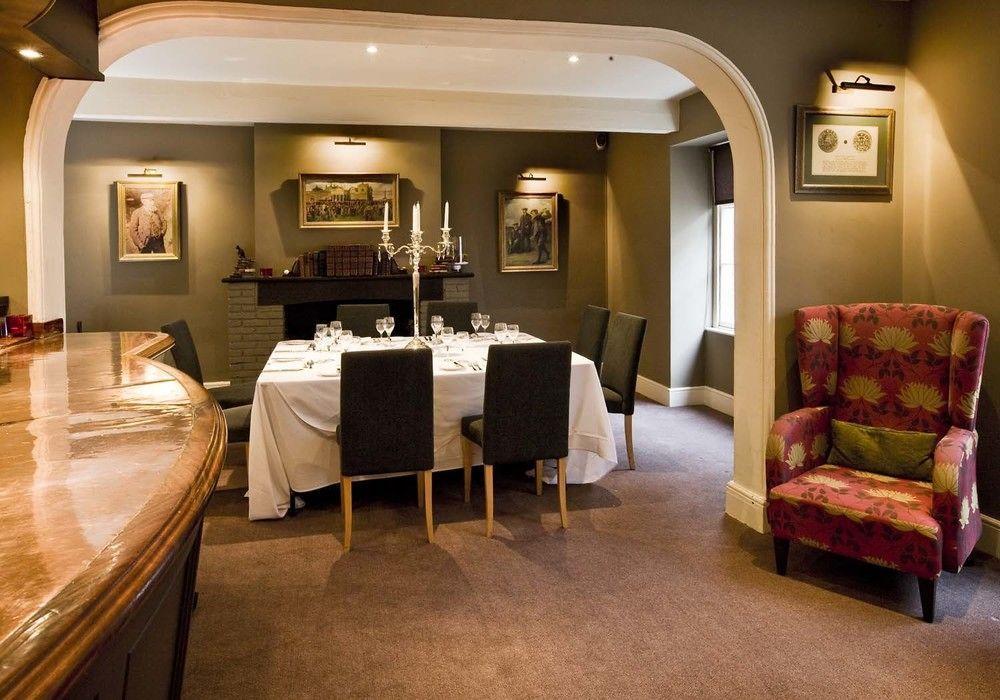 The Bell Hotel 샌드위치 외부 사진